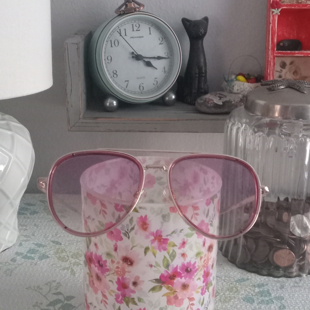Purple Aviator Sunglasses